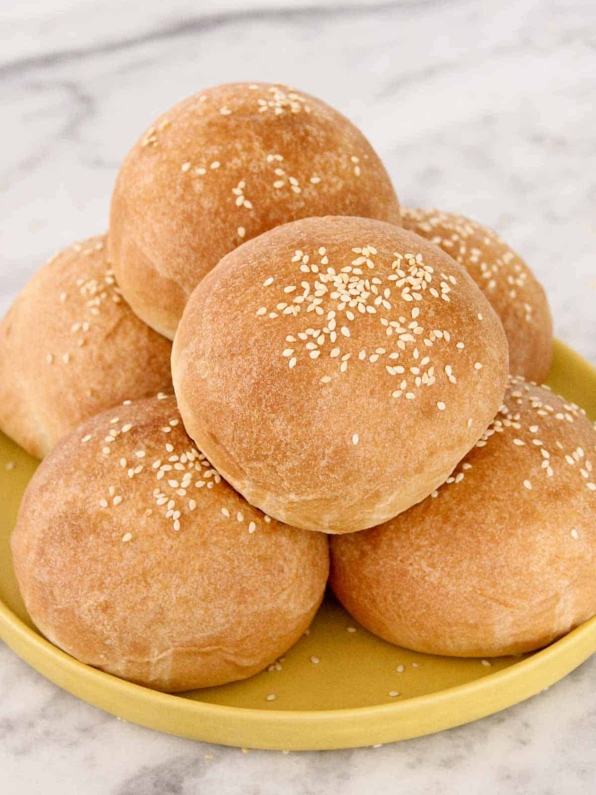 Brioche Bun with a Clear Method