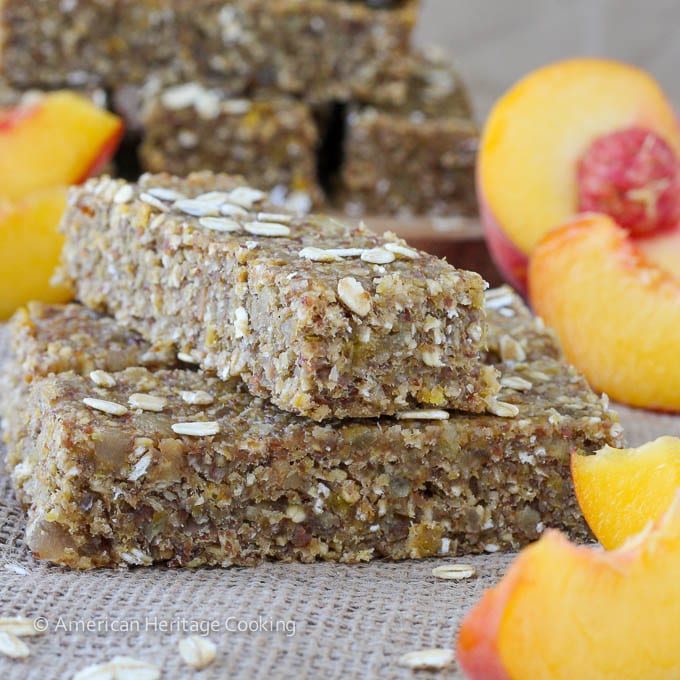Healthy Ginger Peach Oat Bars for the Afternoon