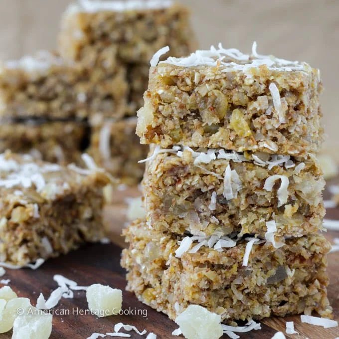 Healthy Tropical Oat Bars for the Afternoon
