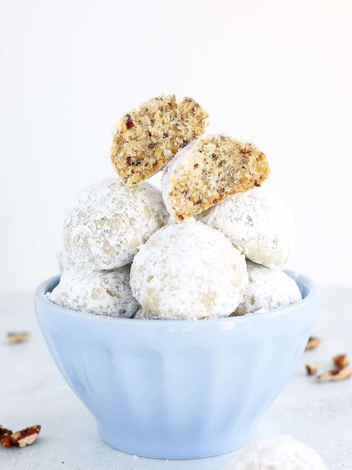 Mexican Wedding Cookies with a Soft Middle