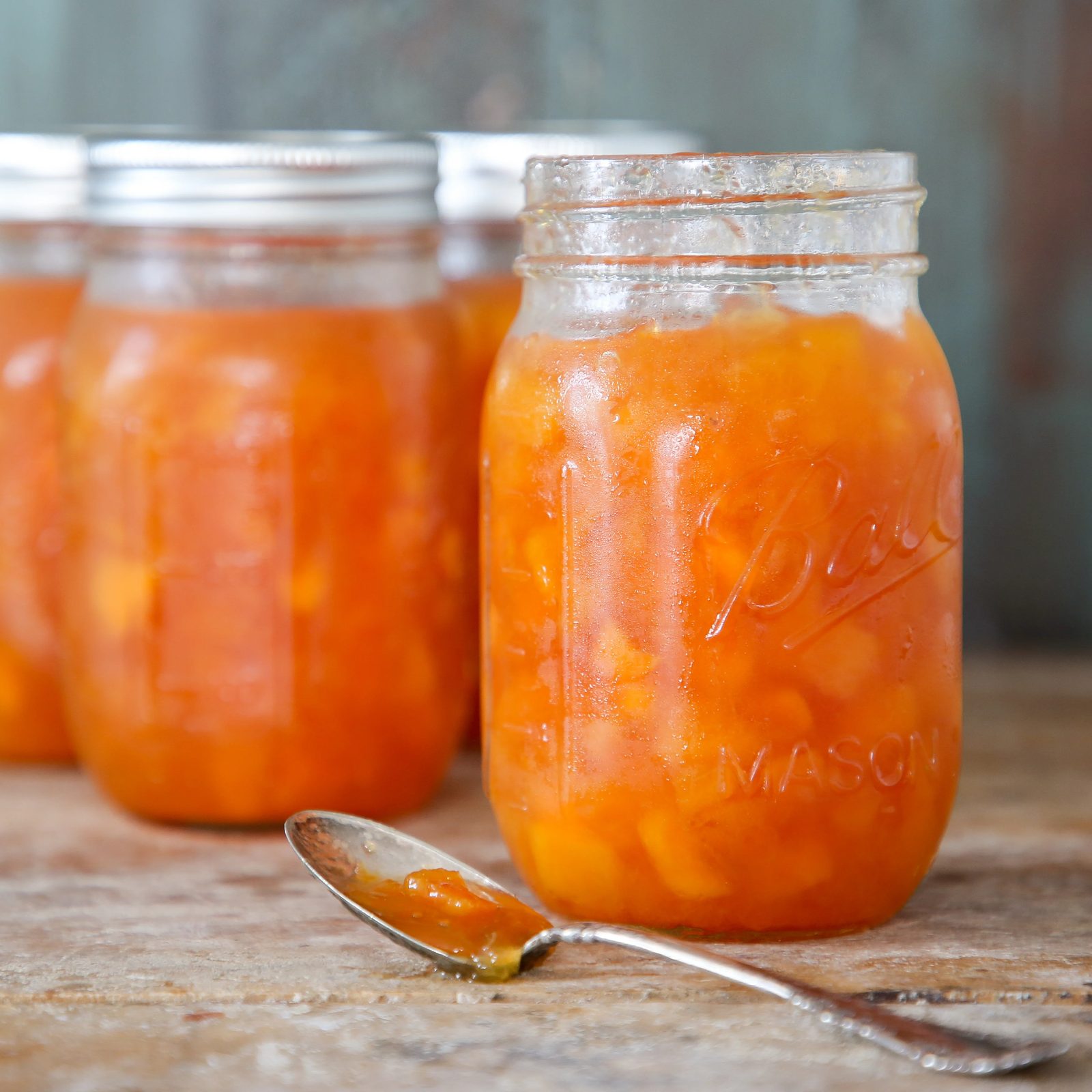 Peach Preserves (no pectin) for the Home Table