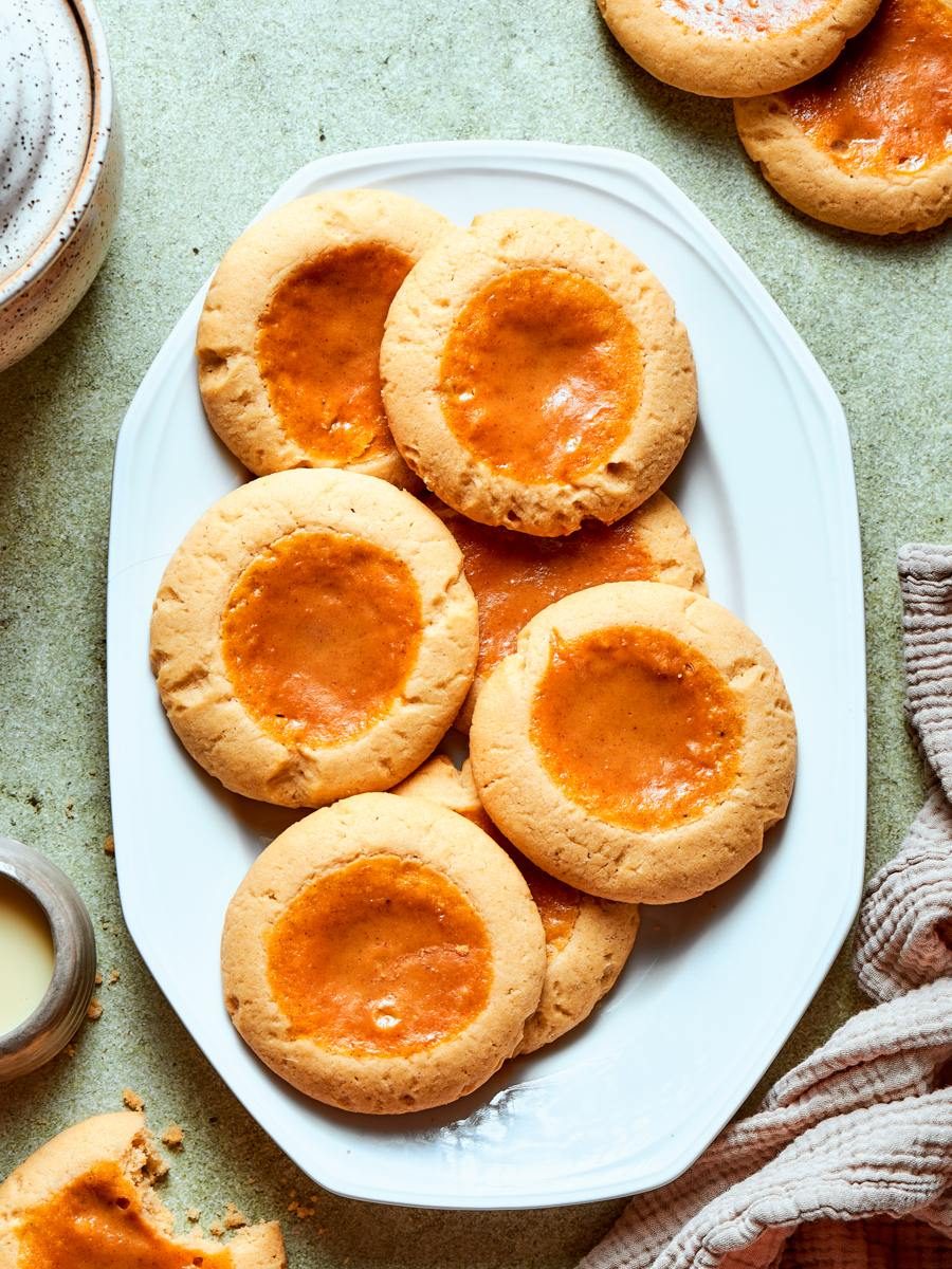 Pumpkin Pie Cookies Baked Until the Edges Set
