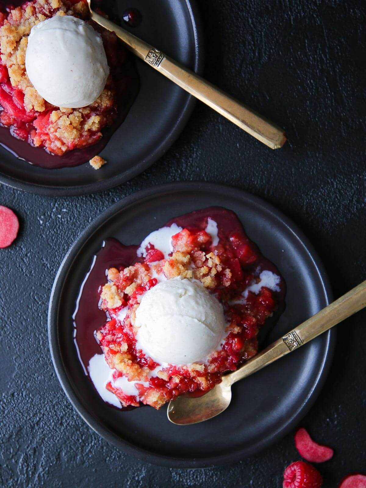 Raspberry Rhubarb Crisp for the Dessert Plate