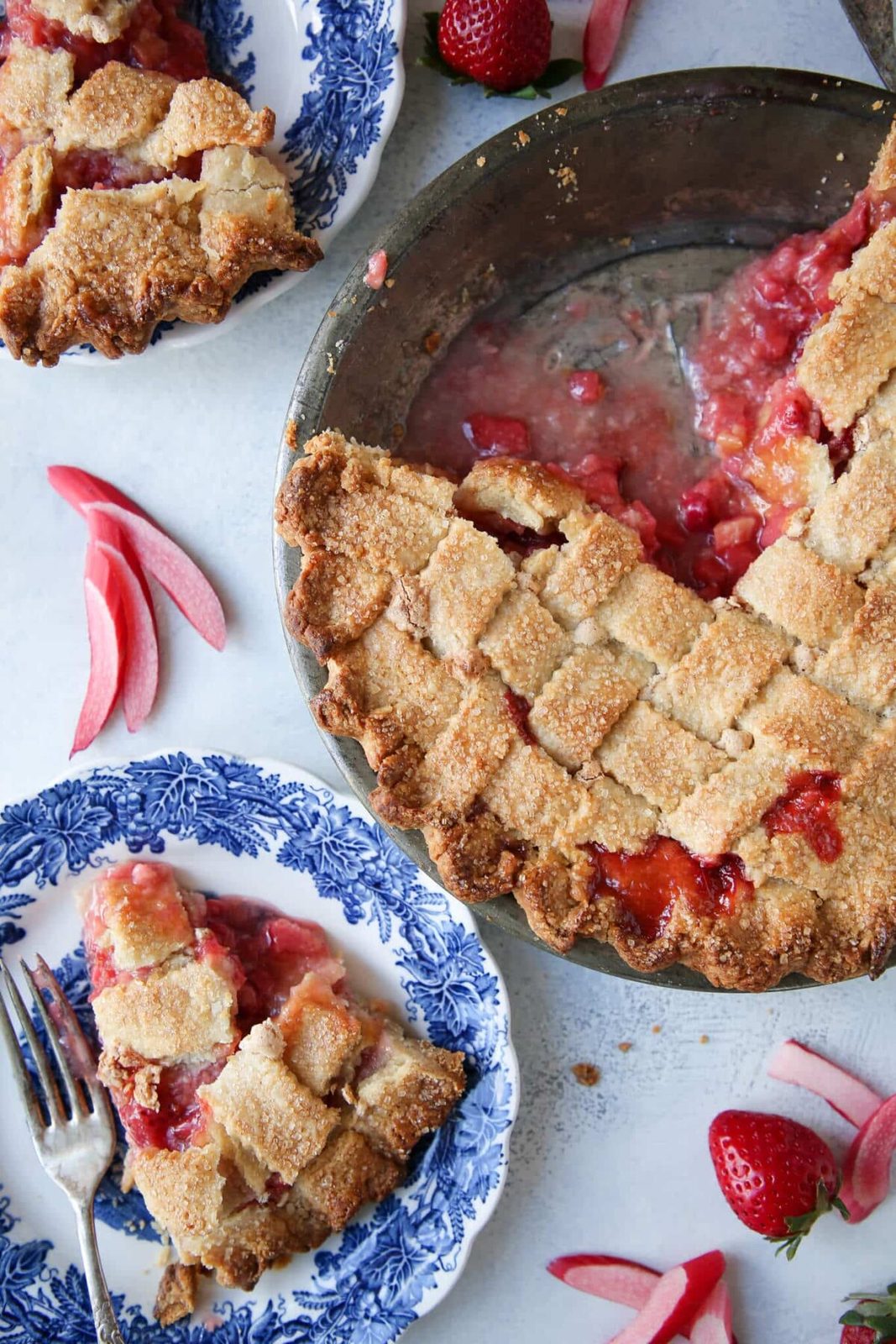 Strawberry Rhubarb Pie in a Pastry Shell