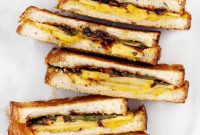 Crisp Apple Cheese Melt