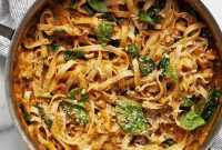 Creamy Pumpkin Spinach Pasta