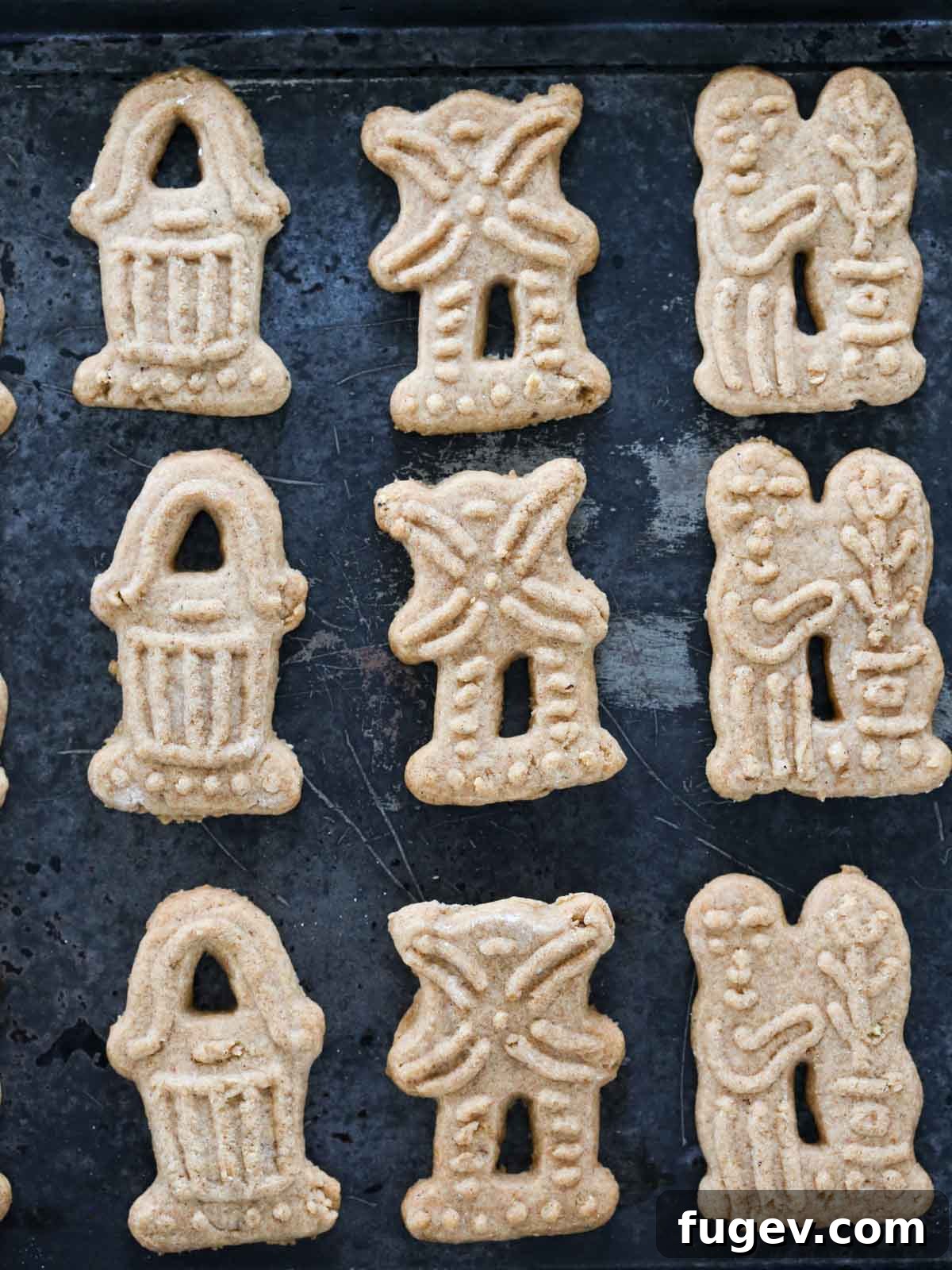 Timeless Speculoos Spice Cookies 2 Beautifully detailed speculoos cookies fresh from the molds.