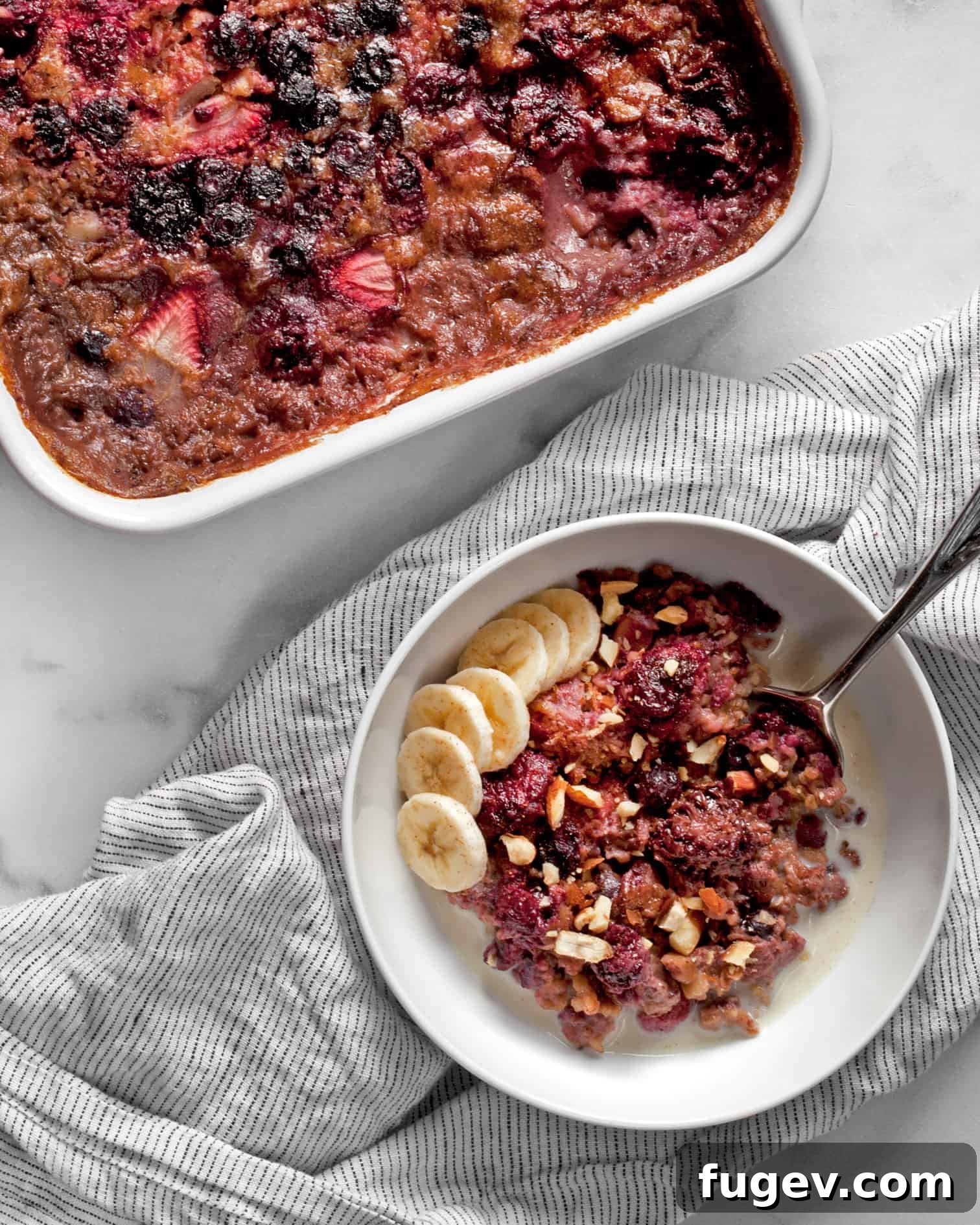 Baked Berry Steel-Cut Oats 2 Hearty Baked Steel-Cut Oatmeal with Mixed Berries