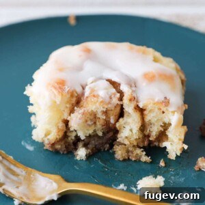 The best cinnamon rolls interior close up