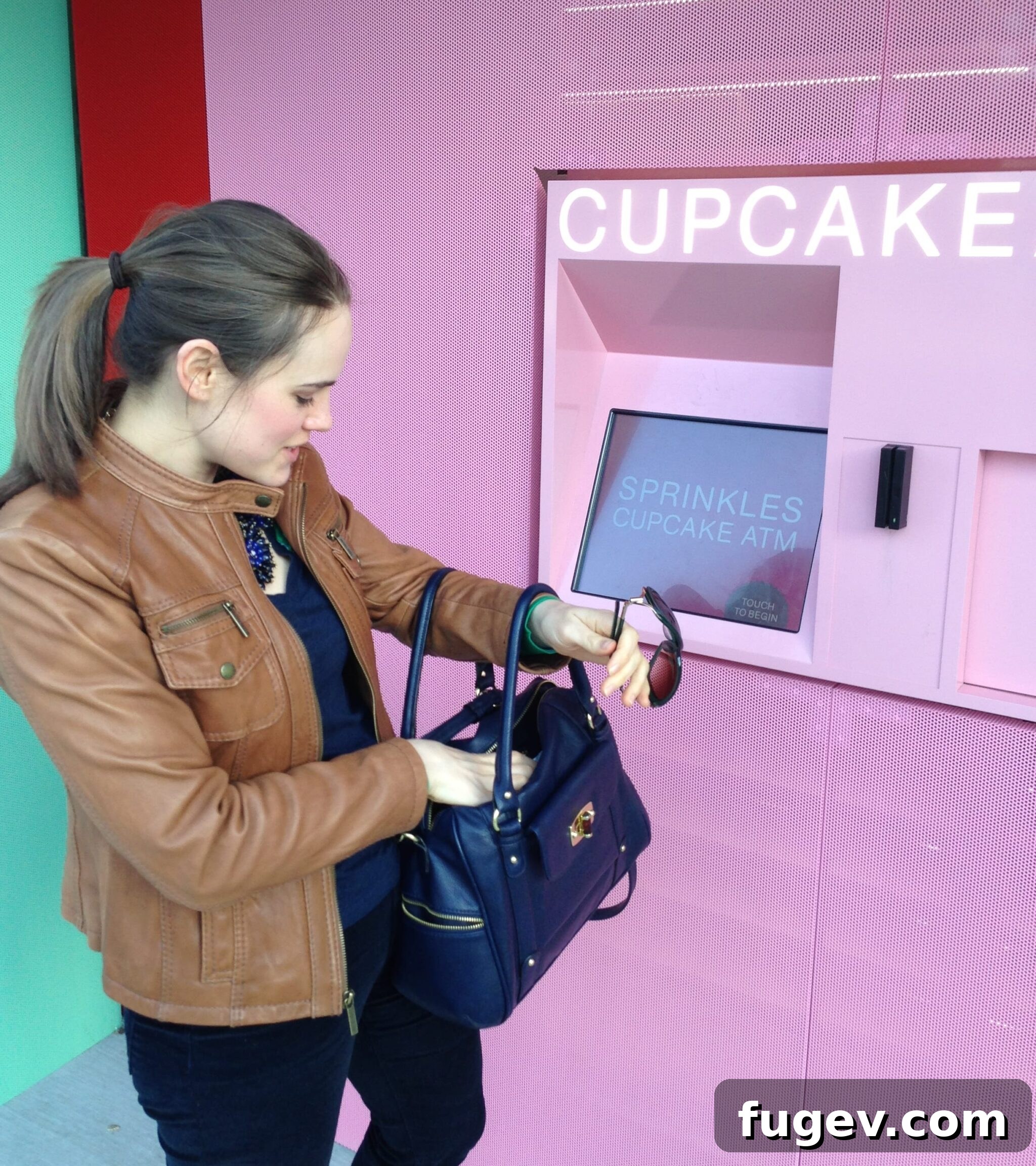 Sprinkles-Inspired Vanilla Cupcakes 7 Sprinkles Cupcakes ATM Atlanta