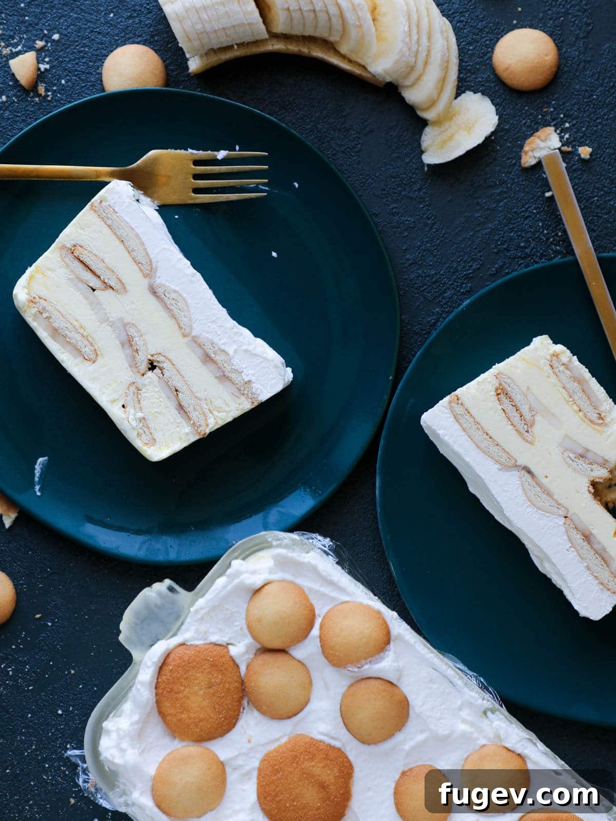 Effortless Summer Sweet Treats 2 Delicious banana pudding ice box cake on teal plates, perfect for summer
