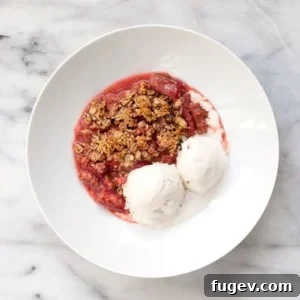 Strawberry Rhubarb Almond Crumble