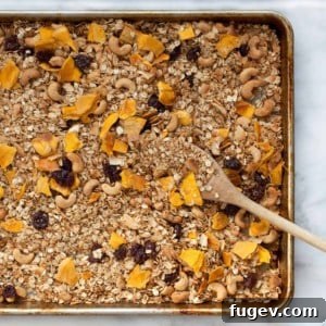 Delicious Coconut Cashew Granola