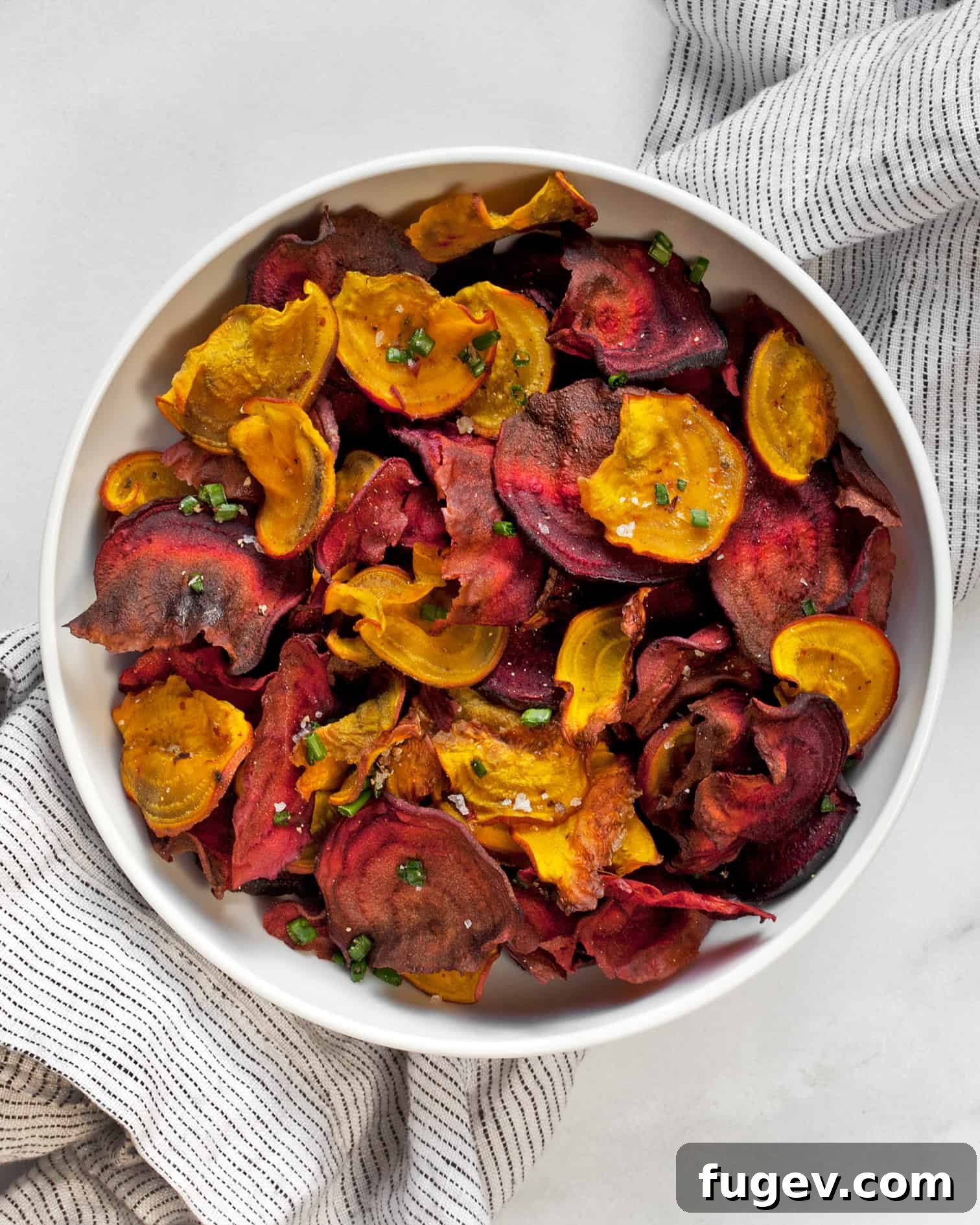 Crispy Roasted Beetroot Chips 2 Crispy Oven Baked Beet Chips in a bowl