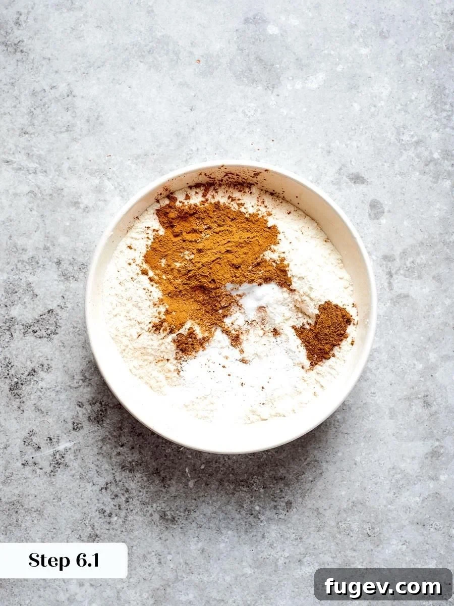 Warm cinnamon and clove give oatmeal cream pies their classic spiced, nostalgic personality in every bite.